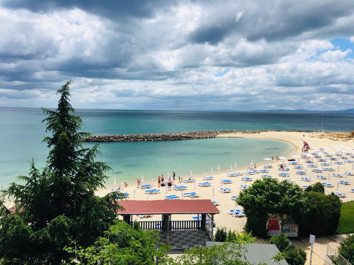 Hotel Sofia Beach Nesebar Bagian luar foto